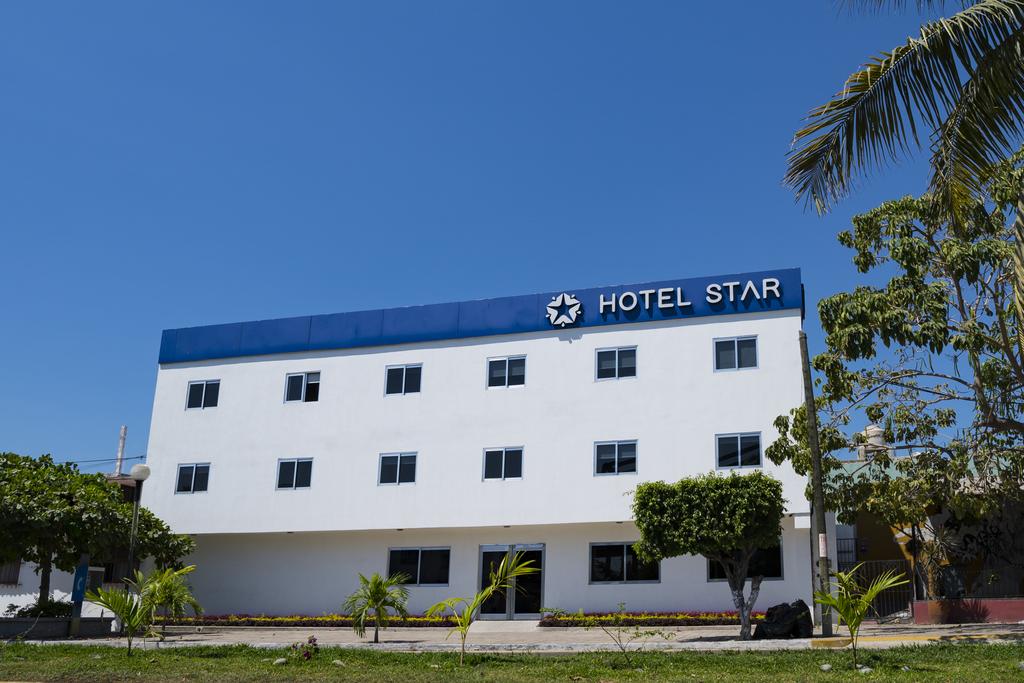 Hotel Star Manzanillo